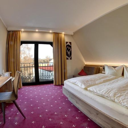 Hotel Zur Schmiede Alsfeld Exteriör bild
