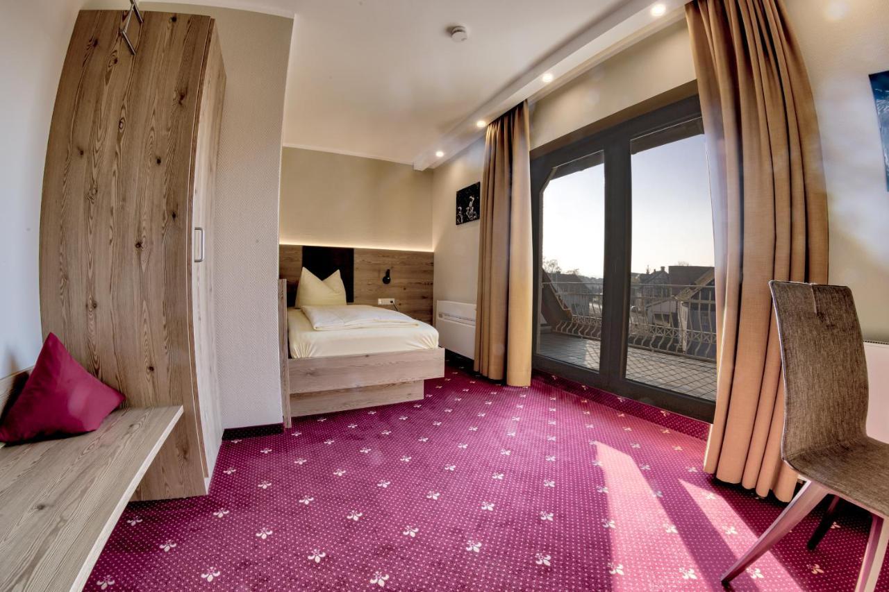 Hotel Zur Schmiede Alsfeld Exteriör bild